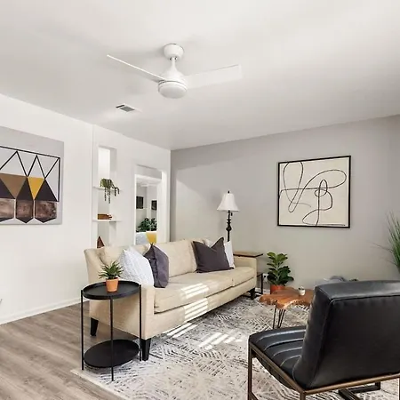 Stylish And Cozy 2Br In Vibrant East Austin Villa